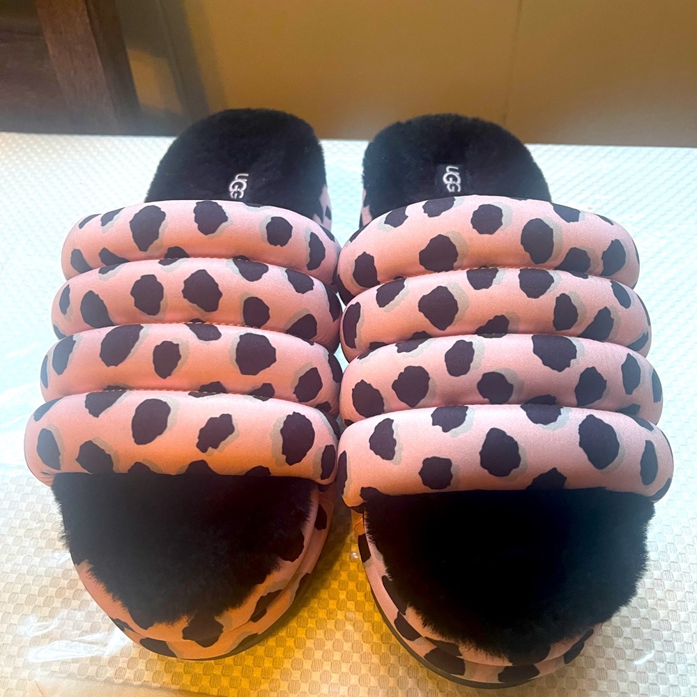 UGG Pink Cheetah slides